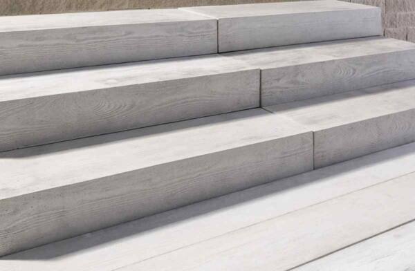 Betonstein Blockstufe Holzoptik grau