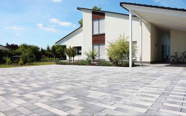 Betonstein Pflaster weiß-anthrazit