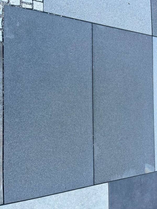 Beton Platte anthrazit