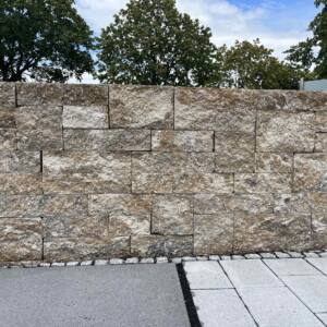 Betonstein Mauer muschelkalk